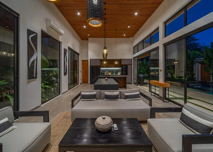 Casa Siesta - Ultimate Chic 3br Uluwatu (Bali)